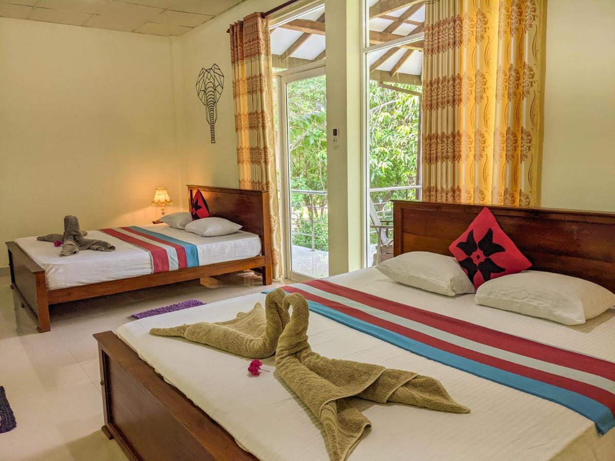 Choona Lodge 'View Of Sigiriya & Pidurangala With Sunrise' Ngoại thất bức ảnh