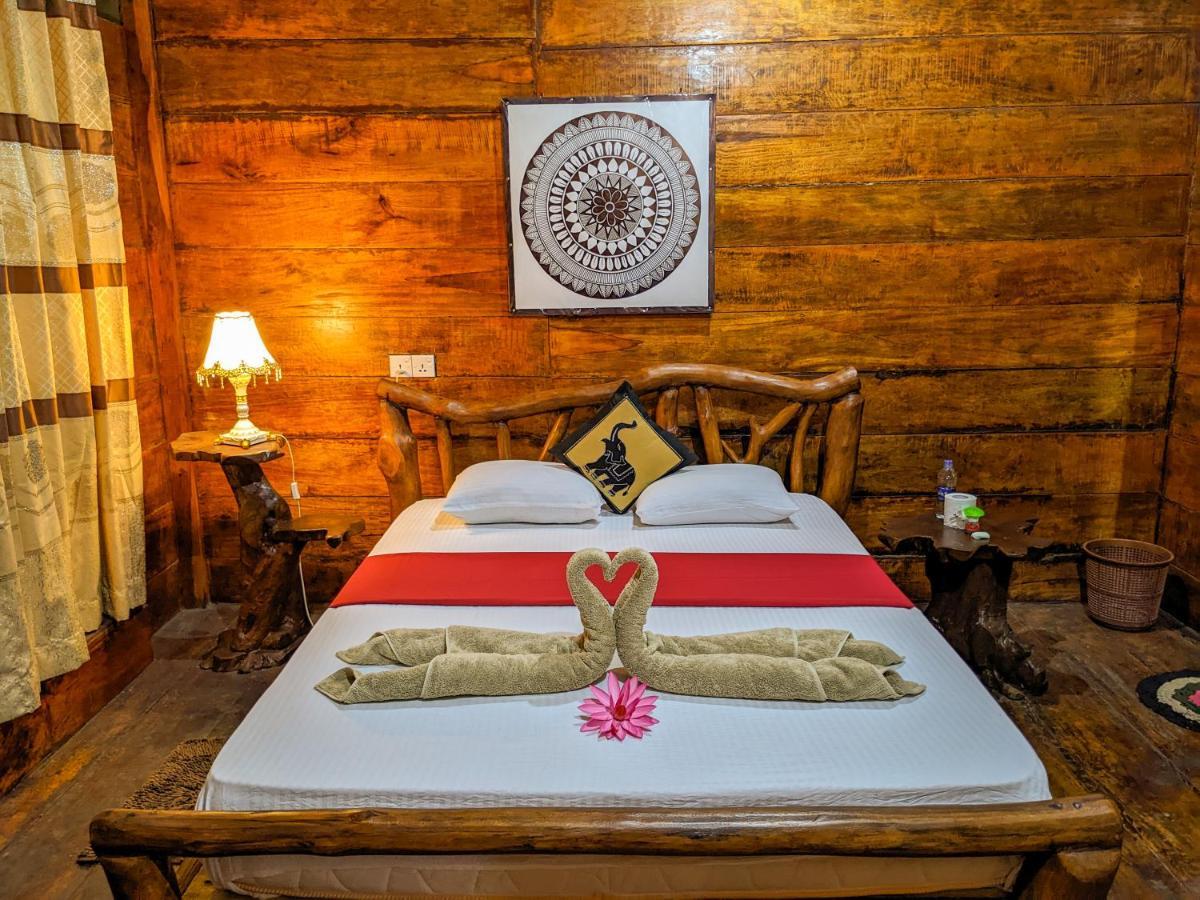 Choona Lodge 'View Of Sigiriya & Pidurangala With Sunrise' Ngoại thất bức ảnh