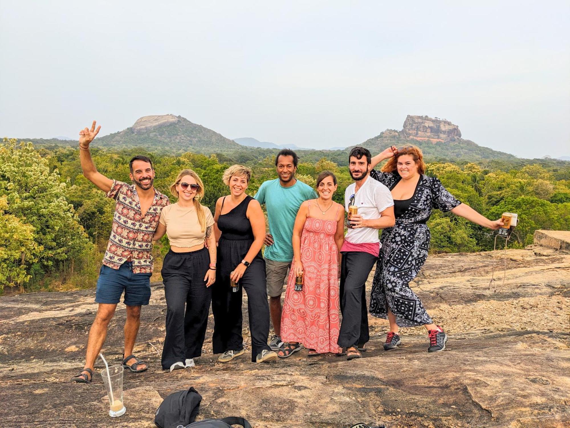 Choona Lodge 'View Of Sigiriya & Pidurangala With Sunrise' Ngoại thất bức ảnh